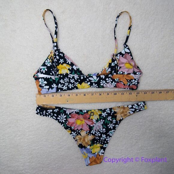 NEW Set! Rhythm x Free People Rio Fields Knot Front Bikini, size M - Picture 8 of 14